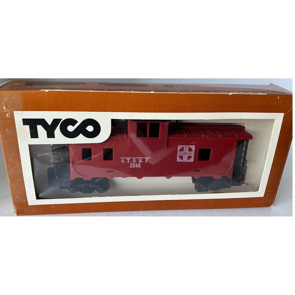 Tyco Vintage HO Scale Santa Fe Caboose A.T. & S.F. 7240 Red Model Train Car